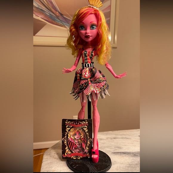 Mattel Toys Mattel Monster High Freak Du Chic Gooliope Jellington Mattel Toys Mattel Monster High Freak Du Chic Gooliope Jellington
